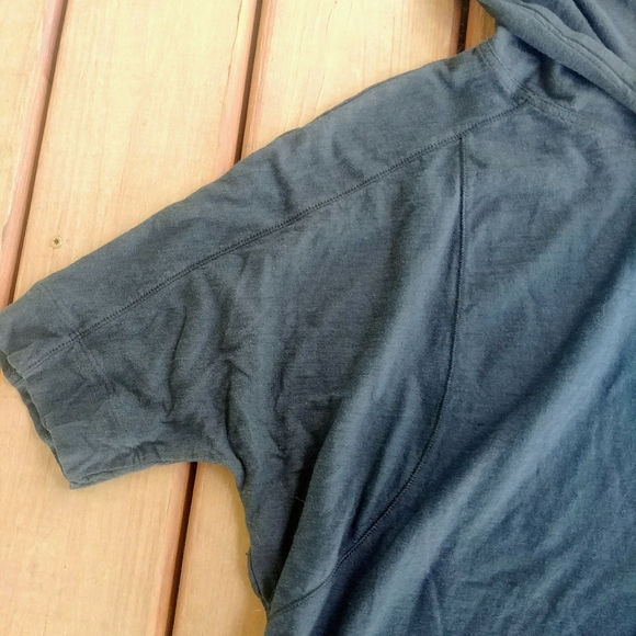 Under Armour Oversized Athleisure Hoodie - Picture 5 of 8